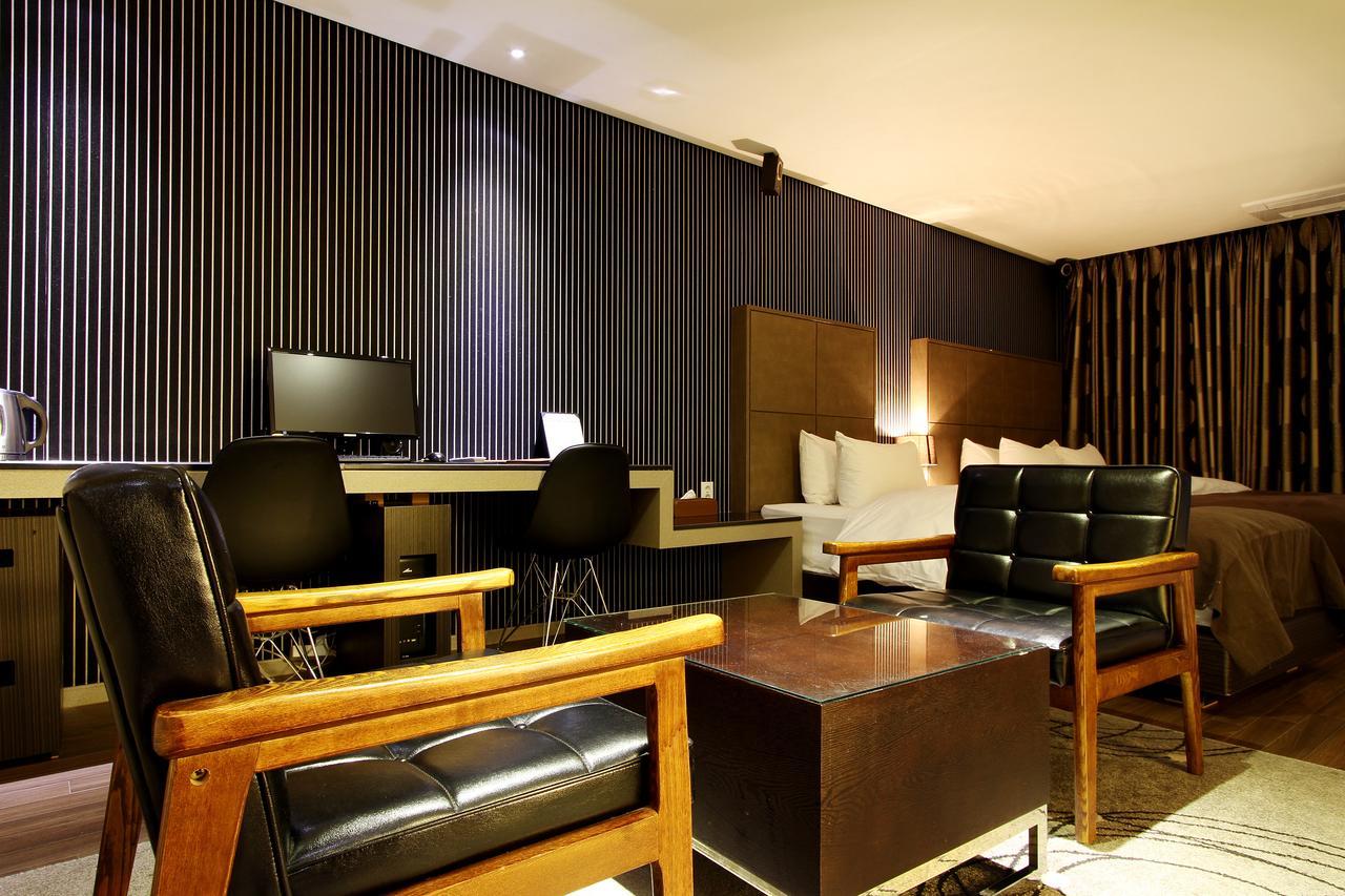 Uijeongbu Latree Hotel Экстерьер фото