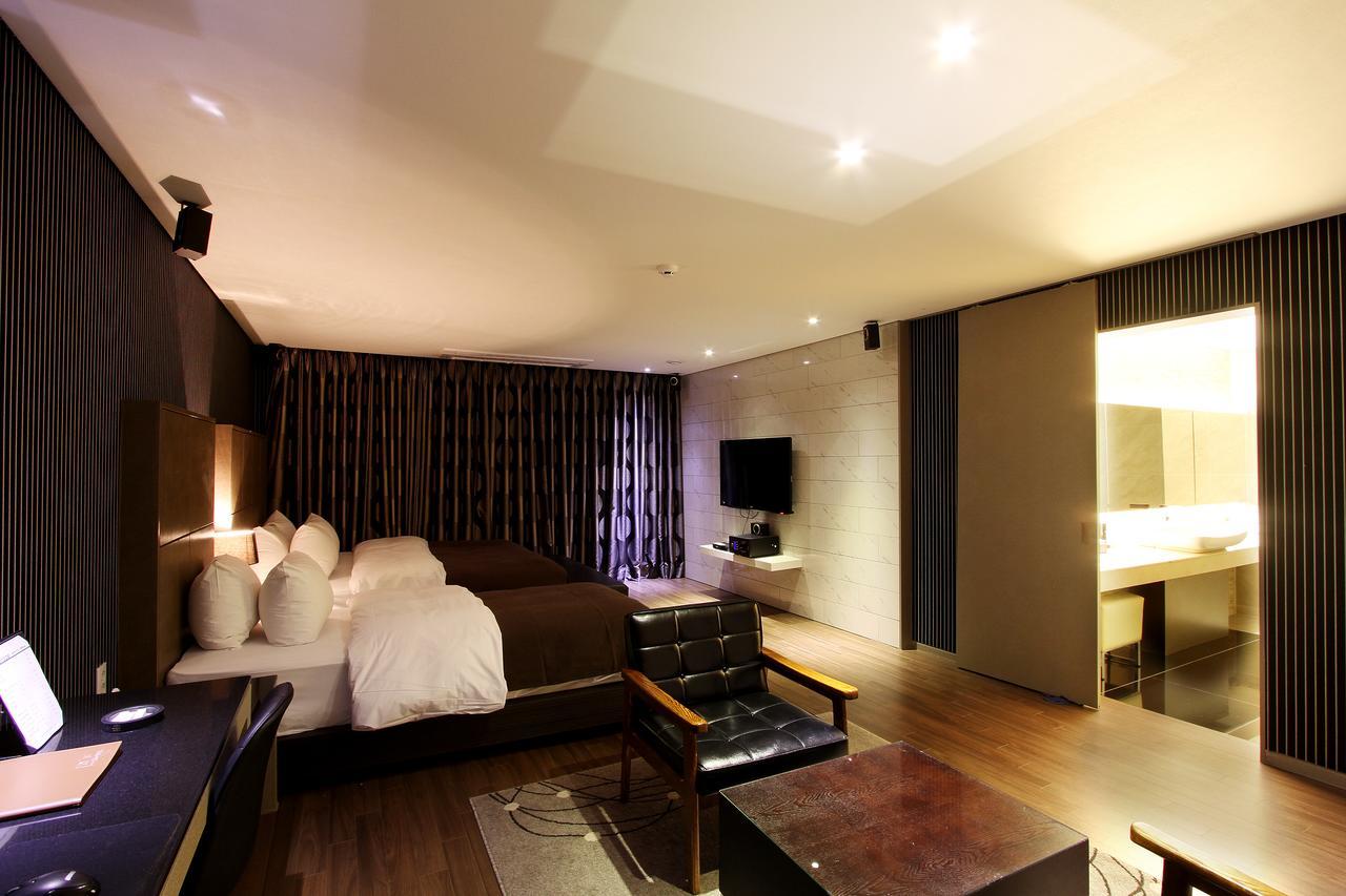 Uijeongbu Latree Hotel Экстерьер фото