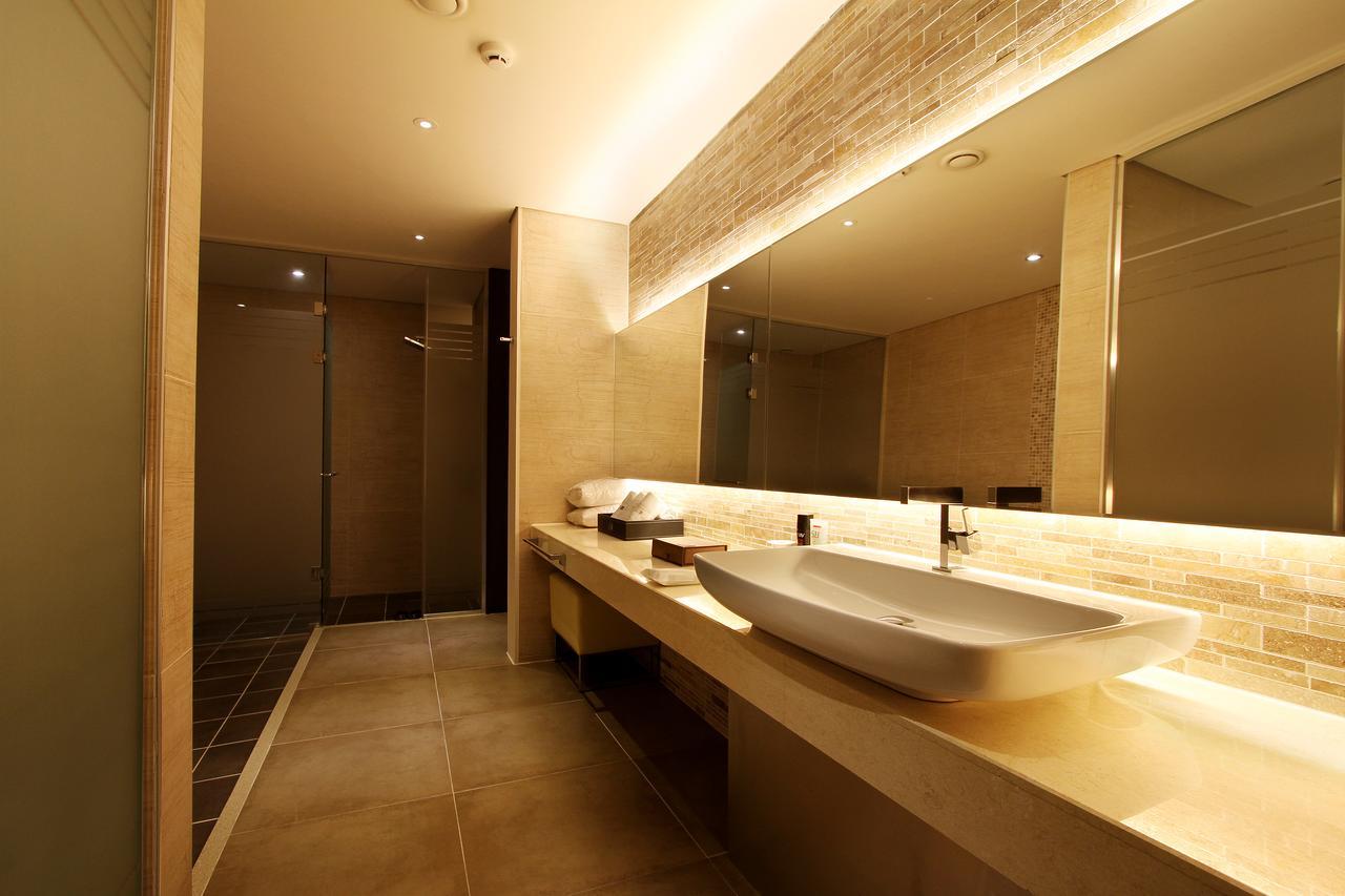 Uijeongbu Latree Hotel Экстерьер фото