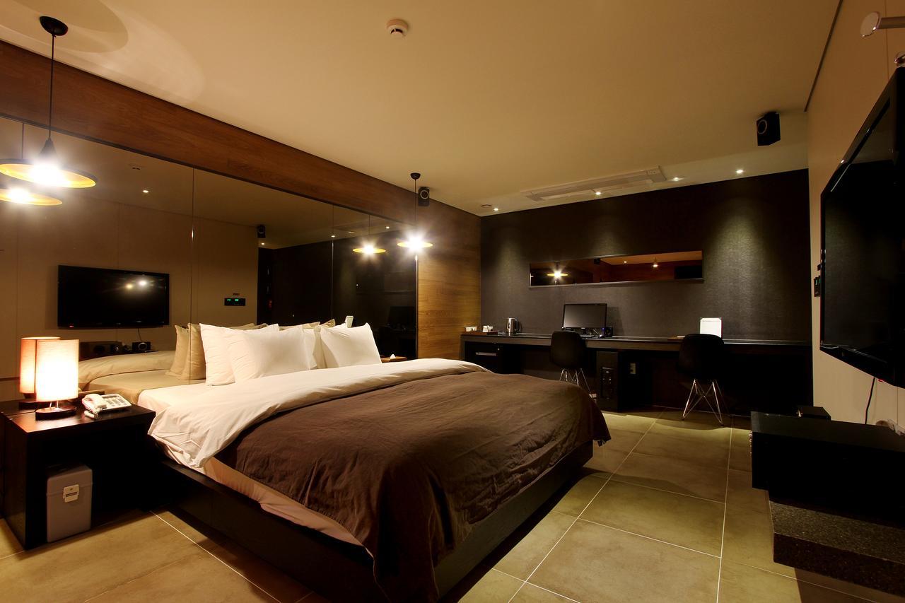 Uijeongbu Latree Hotel Экстерьер фото