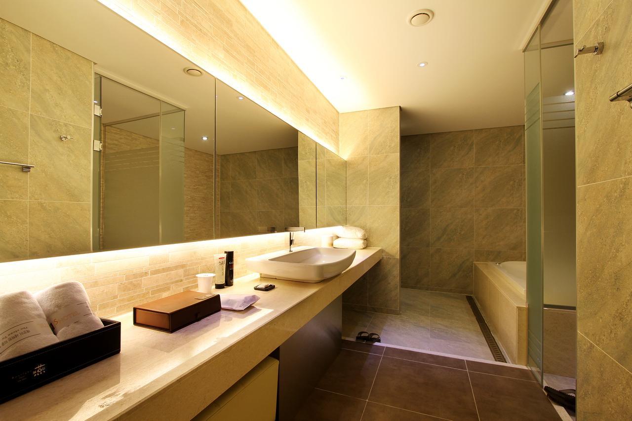 Uijeongbu Latree Hotel Экстерьер фото